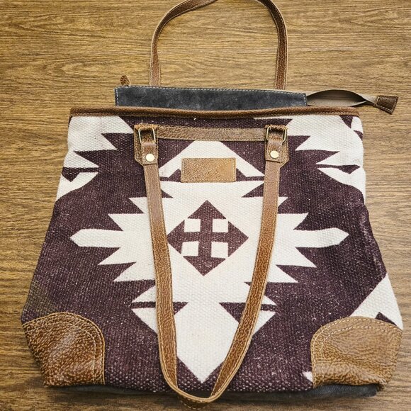 MYRA BAG Women's 100% Cotton/Leather Aztec Design Shoulder Tote Bag - Size Large - Picture 3 of 15